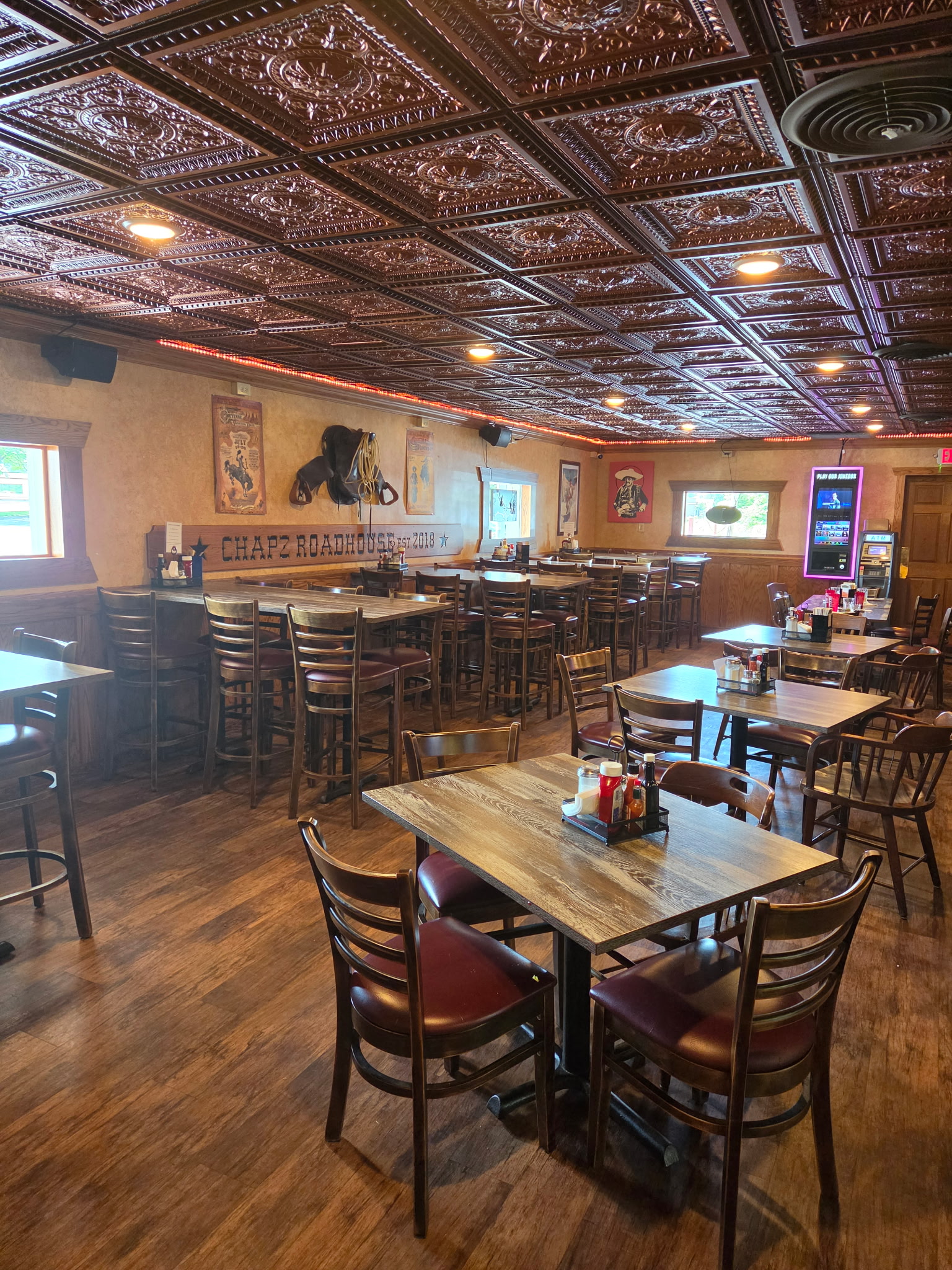 Another Inside at Chapz Roadhouse